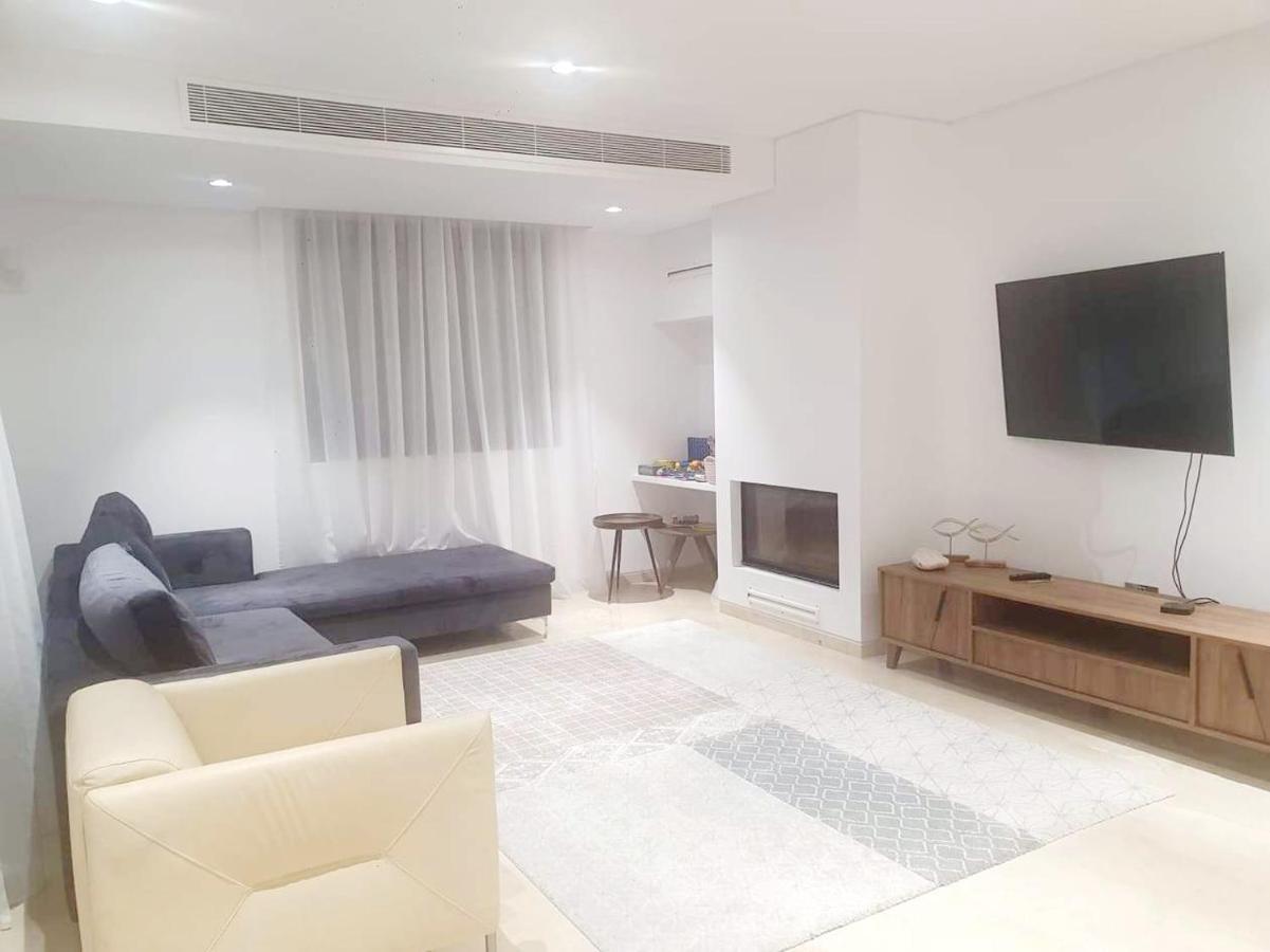 Luxury 6 Bedroom With Privet Pool In Pafos
