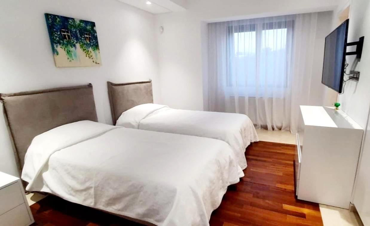 Willa Luxury 6 Bedroom With Privet Pool In *
